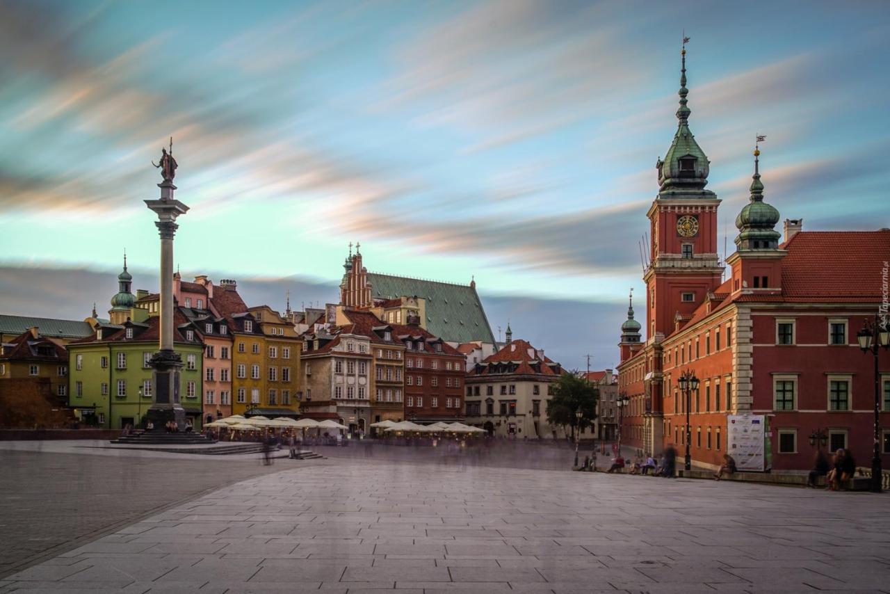 Helvetia - Private And Warsaw